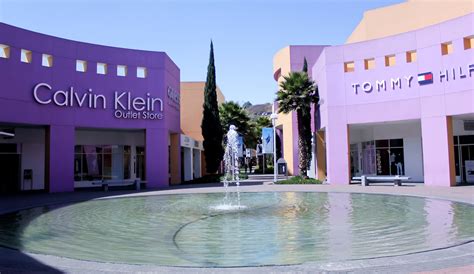 Ubicaciones Calvin Klein Outlet Store en Premium Outlets Punta .